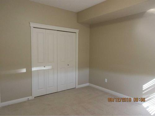 102-4102 69 Avenue, Lloydminster, AB - Indoor Photo Showing Other Room