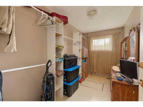 1-51119 Rge Rd 3272, Lloydminster, SK - Indoor Photo Showing Other Room