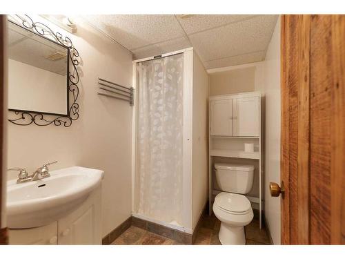 1-51119 Rge Rd 3272, Lloydminster, SK - Indoor Photo Showing Bathroom