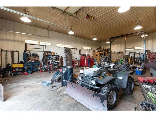 1-51119 Rge Rd 3272, Lloydminster, SK - Indoor Photo Showing Garage