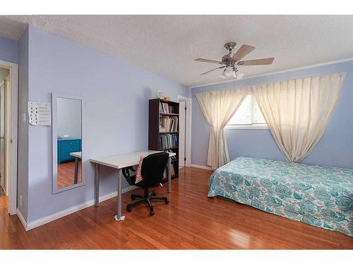 405 Main Street, Maidstone, SK - Indoor Photo Showing Bedroom