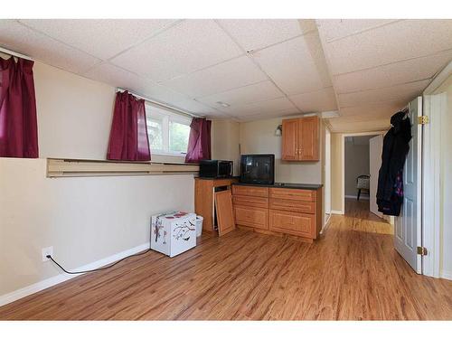 405 Main Street, Maidstone, SK - Indoor