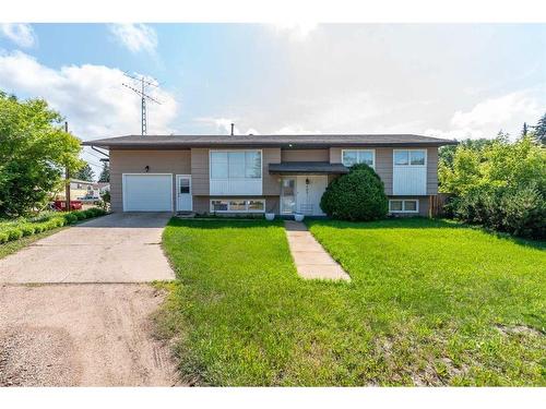 405 Main Street, Maidstone, SK - Outdoor With Facade