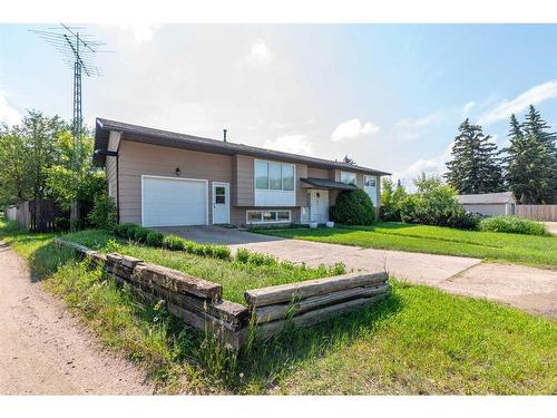 405 Main Street, Maidstone, SK - Outdoor