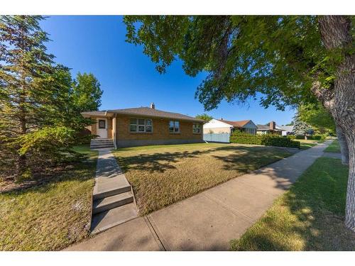 5203 46 Street, Lloydminster, AB - Outdoor With Facade