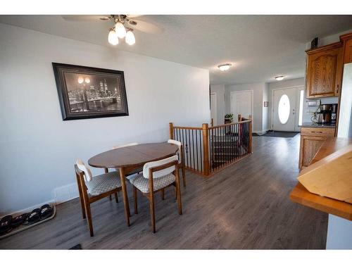 1137 24 Street, Wainwright, AB - Indoor Photo Showing Dining Room