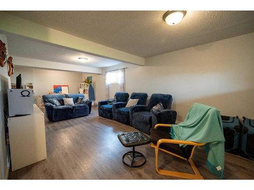 1137 24 Street, Wainwright, AB - Indoor