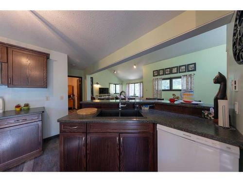 63 Sandy Beach, Sandy Beach (Sask), SK - Indoor Photo Showing Kitchen