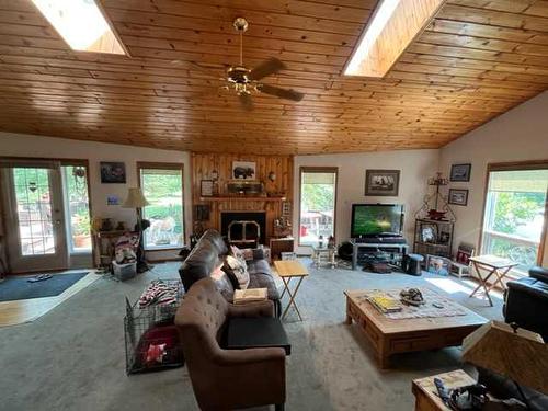 Se 13-55-2-W4Th, Rural Vermilion River, County Of, AB - Indoor Photo Showing Living Room With Fireplace