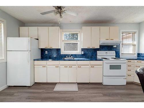 507 1 Street East, Maidstone, SK - Indoor Photo Showing Kitchen