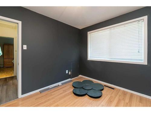 507 1 Street East, Maidstone, SK - Indoor Photo Showing Other Room