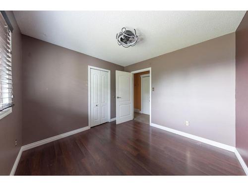 5406 31 Street, Lloydminster, AB - Indoor Photo Showing Other Room