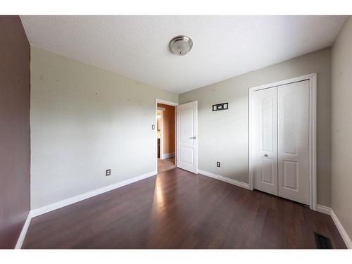 5406 31 Street, Lloydminster, AB - Indoor Photo Showing Other Room