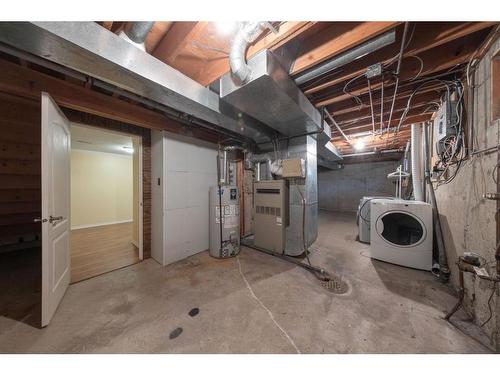 5406 31 Street, Lloydminster, AB - Indoor Photo Showing Basement