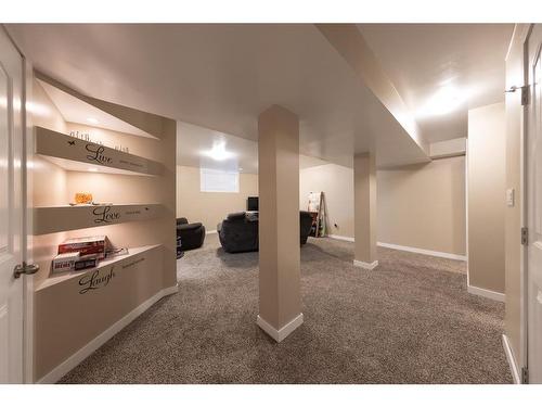 7309 35 Street, Lloydminster, AB - Indoor Photo Showing Other Room