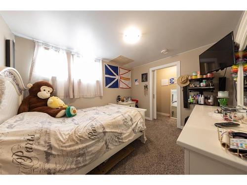 7309 35 Street, Lloydminster, AB - Indoor Photo Showing Bedroom