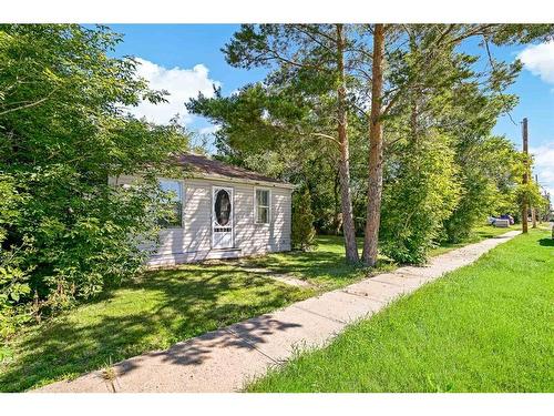 101 1 Street West, Waseca, SK - Outdoor