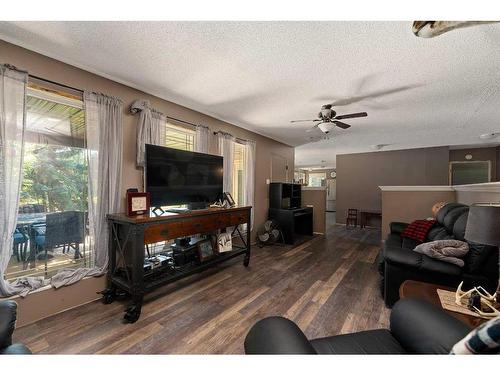 Ne Pt 14 54 20 W3 Rr# 795, Brightsand Lake, SK - Indoor Photo Showing Living Room