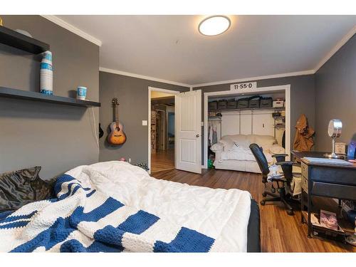 5302 50 Street, Kitscoty, AB - Indoor Photo Showing Bedroom