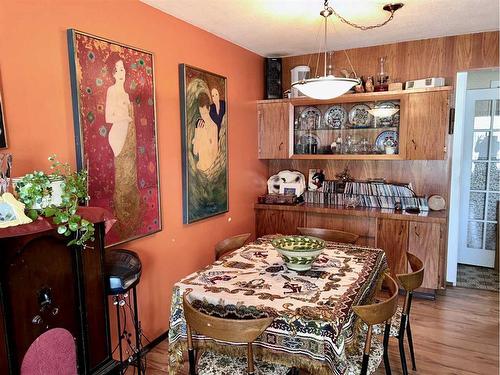 4739 53 Street, Innisfree, AB - Indoor Photo Showing Dining Room