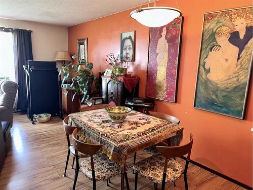 4739 53 Street, Innisfree, AB - Indoor Photo Showing Dining Room