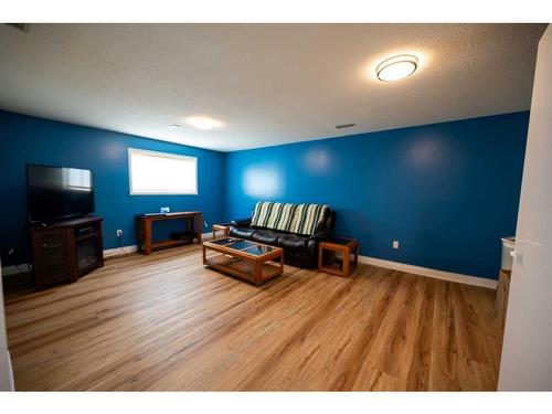 5011 49 Street, Consort, AB - Indoor