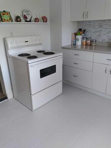 5310 46 Avenue, Vermilion, AB - Indoor Photo Showing Kitchen