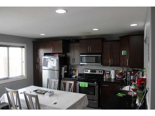 16-3390 72Nd Avenue, Lloydminster, AB - Indoor Photo Showing Kitchen With Stainless Steel Kitchen