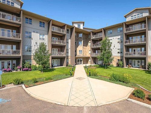 109-4102 69 Avenue, Lloydminster, AB - Outdoor With Facade