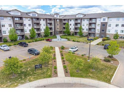 109-4102 69 Avenue, Lloydminster, AB - Outdoor With Facade