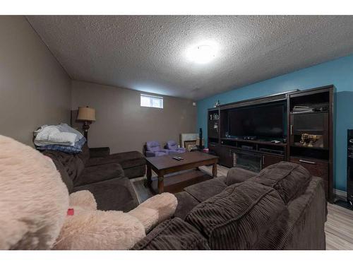 21 Silver Willow Estates 12 Cherry Lane Rr13, Rural Vermilion River, County Of, AB - Indoor