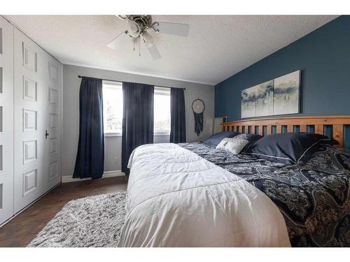 2909 47 Avenue, Lloydminster, SK - Indoor Photo Showing Bedroom