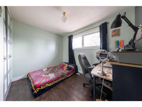 2909 47 Avenue, Lloydminster, SK - Indoor Photo Showing Bedroom