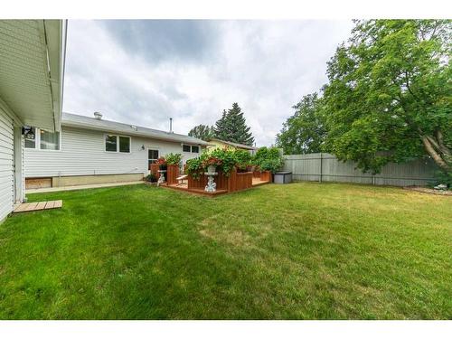 2909 47 Avenue, Lloydminster, SK - Outdoor With Backyard