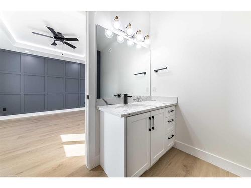 2009 61 Avenue, Lloydminster, AB - Indoor Photo Showing Bathroom