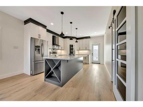 2009 61 Avenue, Lloydminster, AB - Indoor Photo Showing Kitchen With Upgraded Kitchen