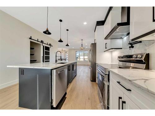 2009 61 Avenue, Lloydminster, AB - Indoor Photo Showing Kitchen With Upgraded Kitchen