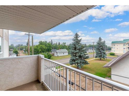 202-5120 48 Street, Lloydminster, AB - Outdoor With Balcony With Exterior