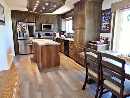 525066 Rr 53, Rural Vermilion River, County Of, AB - Indoor Photo Showing Kitchen