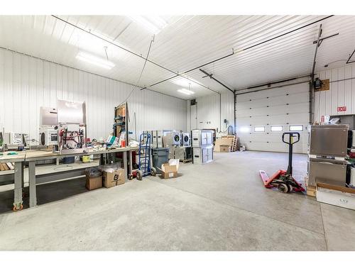 6304 56 Street, Lloydminster, AB 