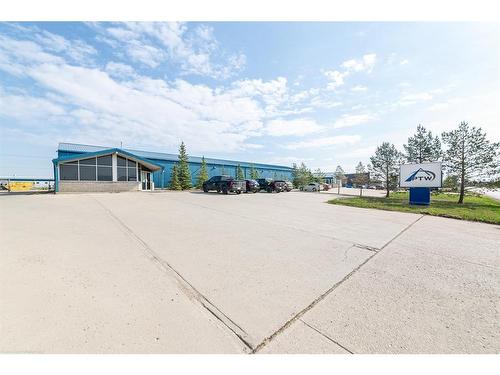 6304 56 Street, Lloydminster, AB 