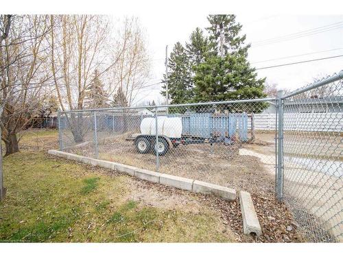 10 Centennial Drive, Lloydminster, AB - Outdoor