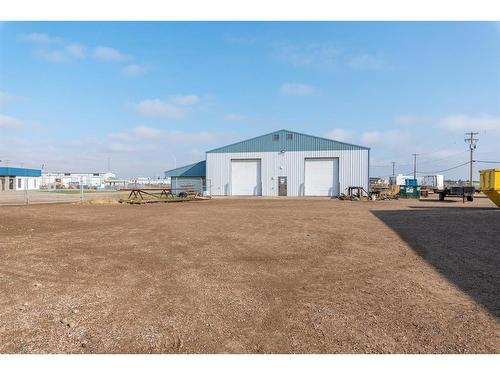 6001 52 Avenue, Lloydminster, AB 