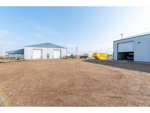 6001 52 Avenue, Lloydminster, AB 