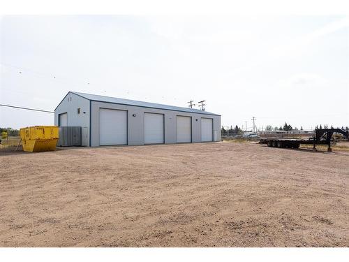 6001 52 Avenue, Lloydminster, AB 