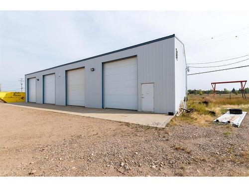 6001 52 Avenue, Lloydminster, AB 