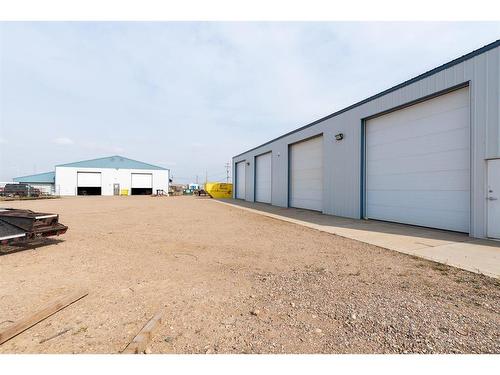 6001 52 Avenue, Lloydminster, AB 