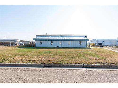 6001 52 Avenue, Lloydminster, AB 