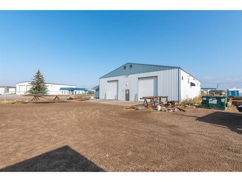 6001 52 Avenue, Lloydminster, AB 