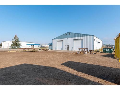 6001 52 Avenue, Lloydminster, AB 